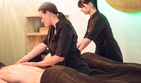 Réserver massage en duo à Annecy